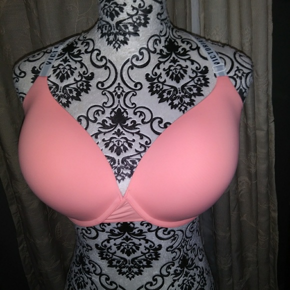 Victoria's Secret T shirt Bra - Picture 2 of 7